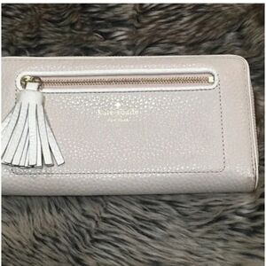Kate Spade NWOT! New York Chester Street Neda Wallet